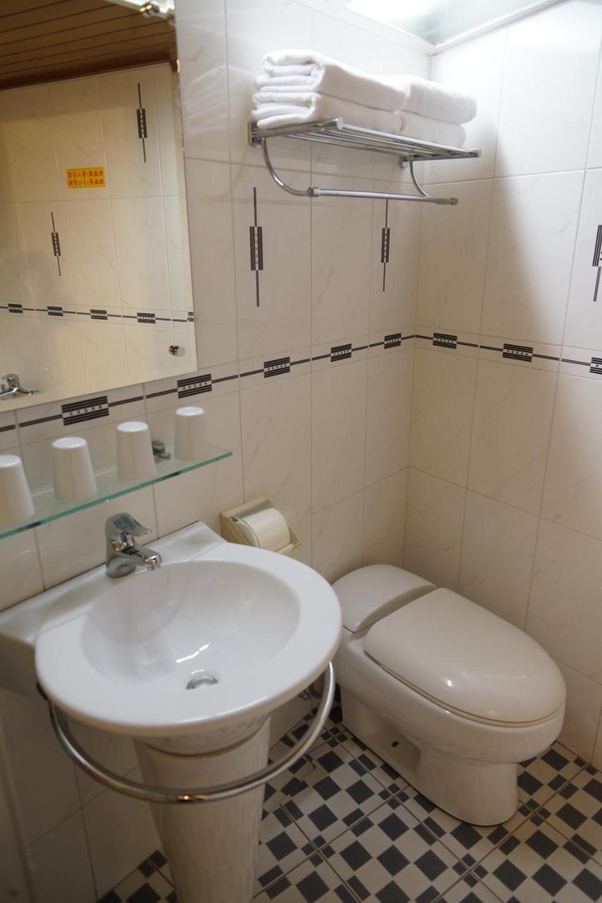 Ying Dai Hotel 台南 エクステリア 写真