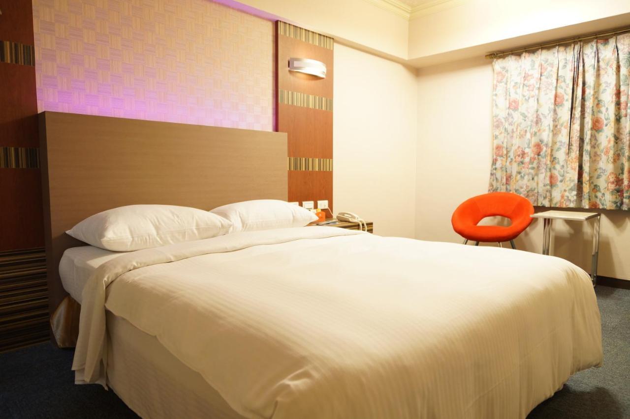 Ying Dai Hotel 台南 エクステリア 写真